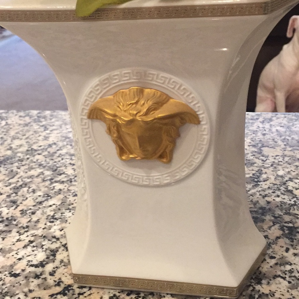 Authentic Versace Gorgonzola vase 18 cm